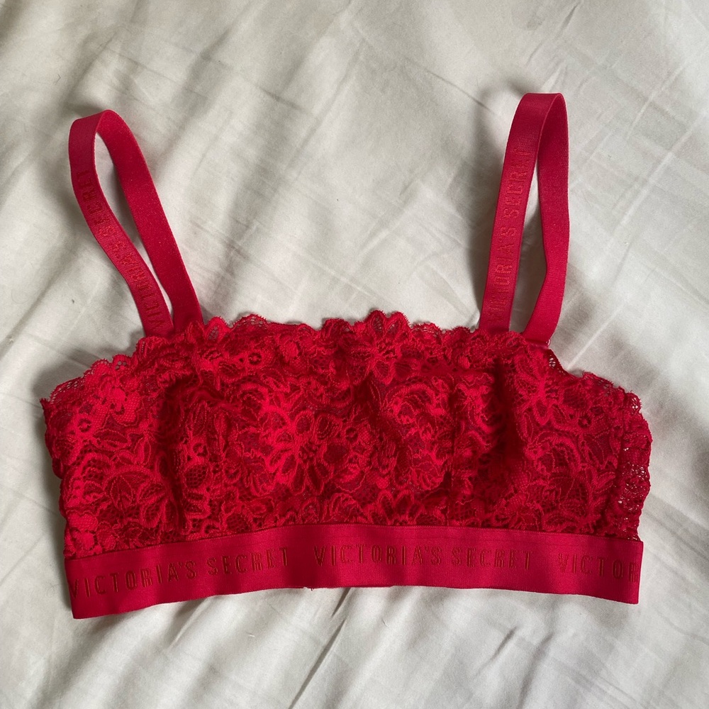 Victoria’s Secret Lacy Red Bralette